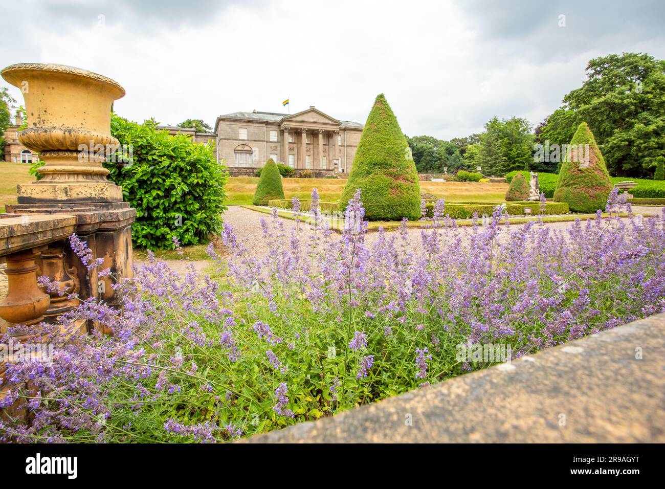 Tatton House, ein neoklassizistisches Herrenhaus im Tatton Park in Knutsford Cheshire Stockfoto