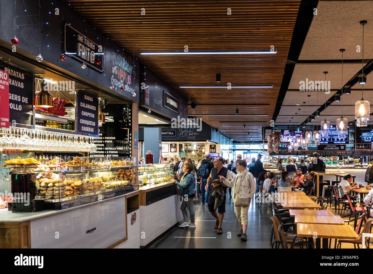 La Ribera Market Food Hall Casco Viejo, Bilbao, Baskisch, Spanien Stockfoto