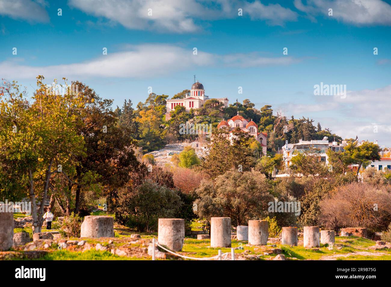 Athen, Griechenland - 25. November 2021: Die antike Agora von Athen oder die klassische Agora im Nordwesten der Akropolis, Athen, Griechenland. Stockfoto