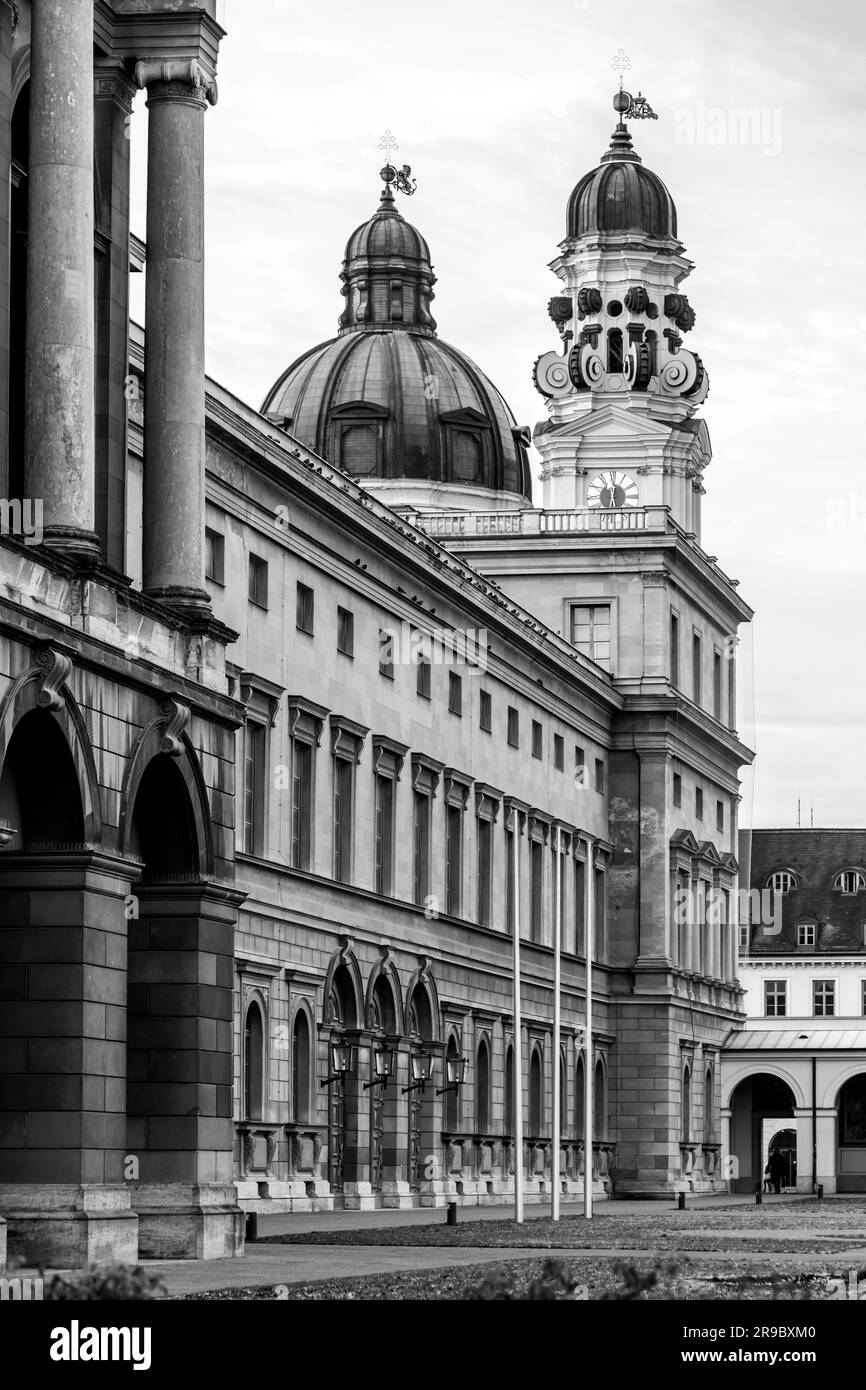 Die Residenz im Zentrum von München ist der ehemalige Königspalast der bayerischen Wittelsbach-Monarchen. Der größte Stadtpalast Deutschlands. Stockfoto