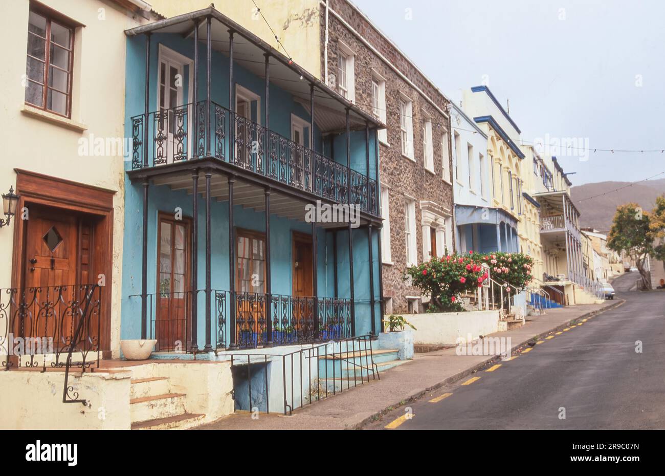 Die Main Street in Jamestown auf St. Helena Island hat viele georgianische Fassaden. Stockfoto