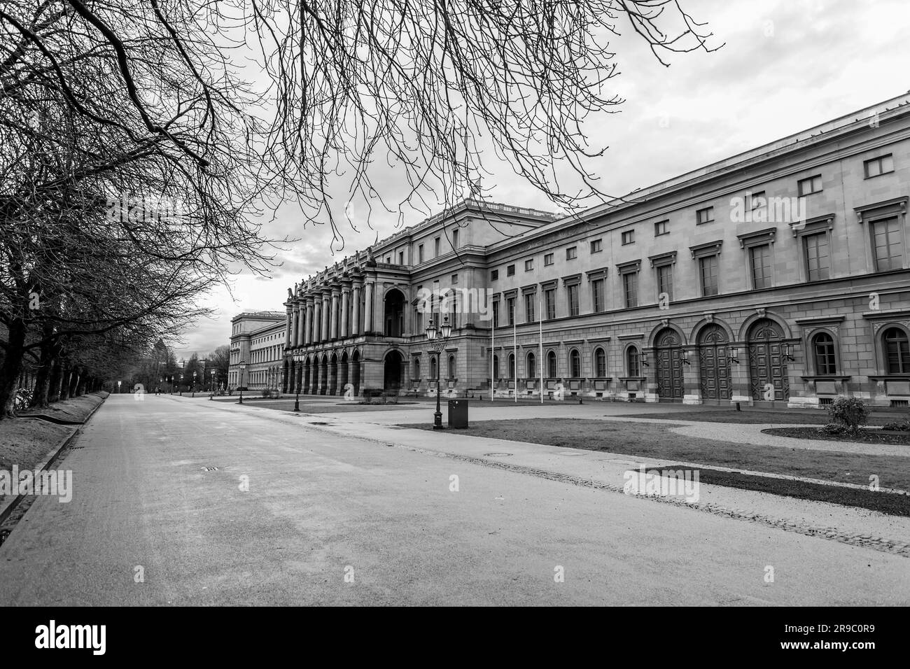 München, Deutschland - 25. DEZEMBER 2021: Die Residenz im Zentrum von München ist der ehemalige Königspalast der bayerischen Wittelsbach-Monarchen. Der größte stadtfreund Stockfoto
