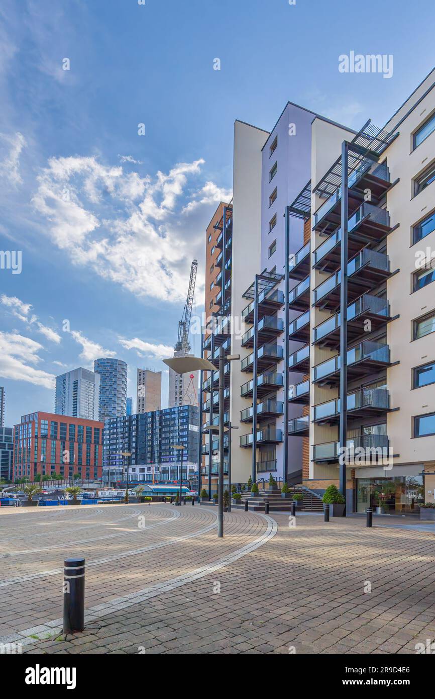 Black Wall Becken an der Canary Wharf London Stockfoto