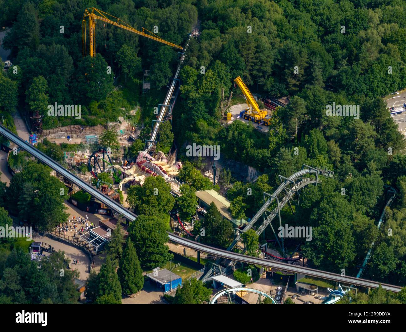 Nemesis in Alton Towers wird mit New Track, aus der Luft, Aerial, am 2023. Juni wieder aufgebaut, halb fertig Stockfoto