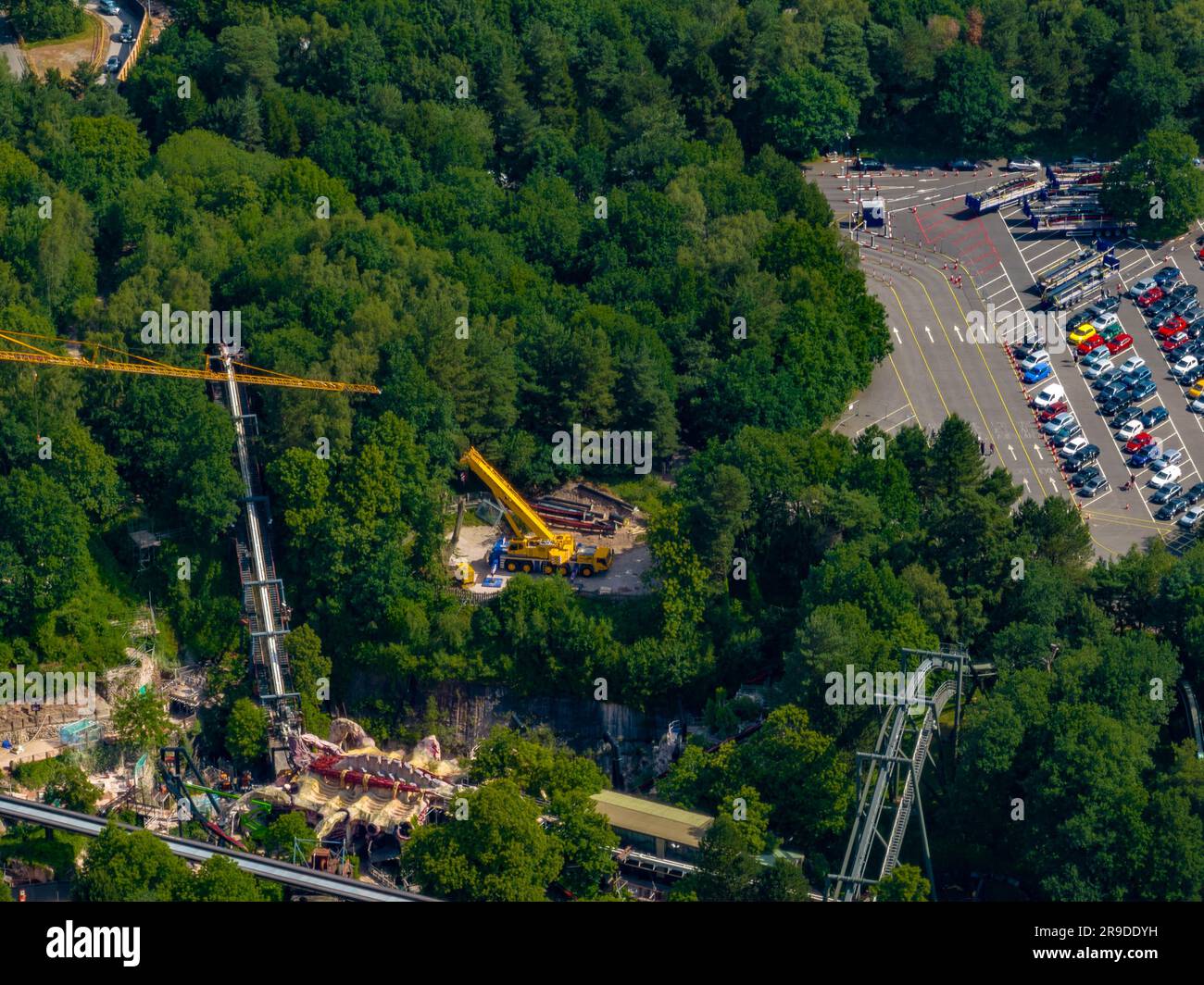 Nemesis in Alton Towers wird mit New Track, aus der Luft, Aerial, am 2023. Juni wieder aufgebaut, halb fertig Stockfoto