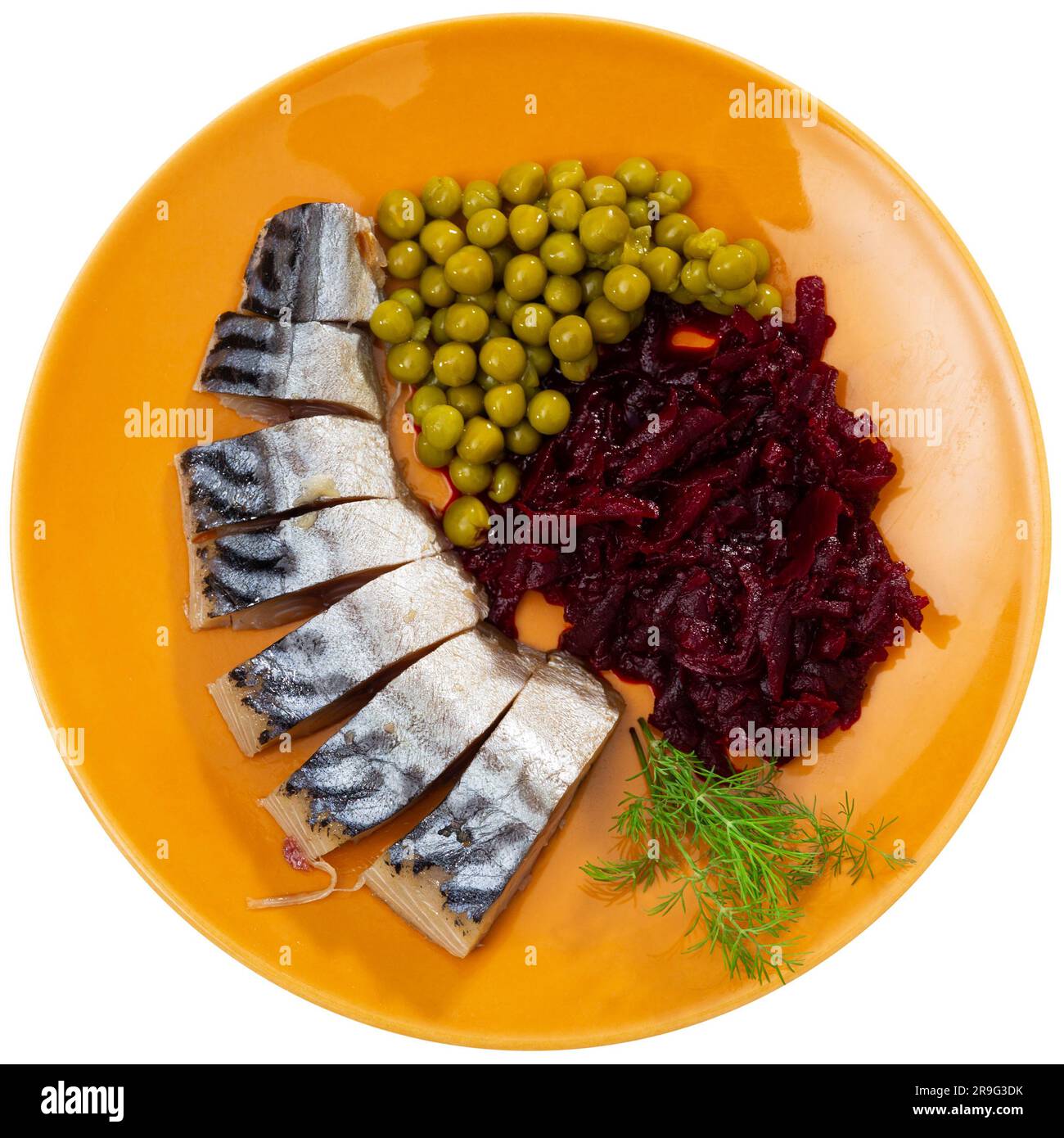 Kaltgeräucherte Makrele mit Rote Bete und grünen Erbsen Stockfoto