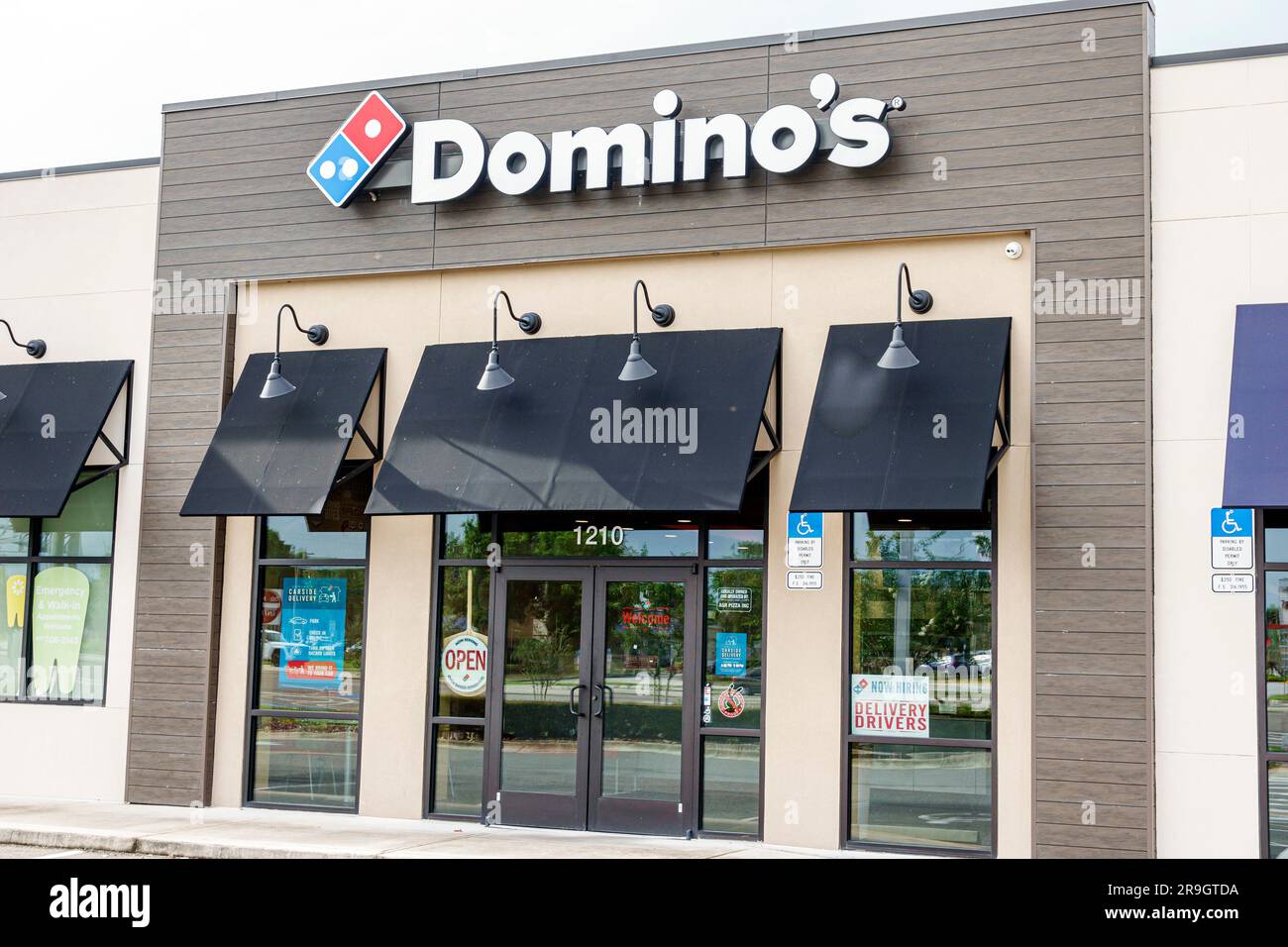Sanford Florida, Domino's Pizza Restaurant Eingang, Außeneingang Vordereingang Stockfoto