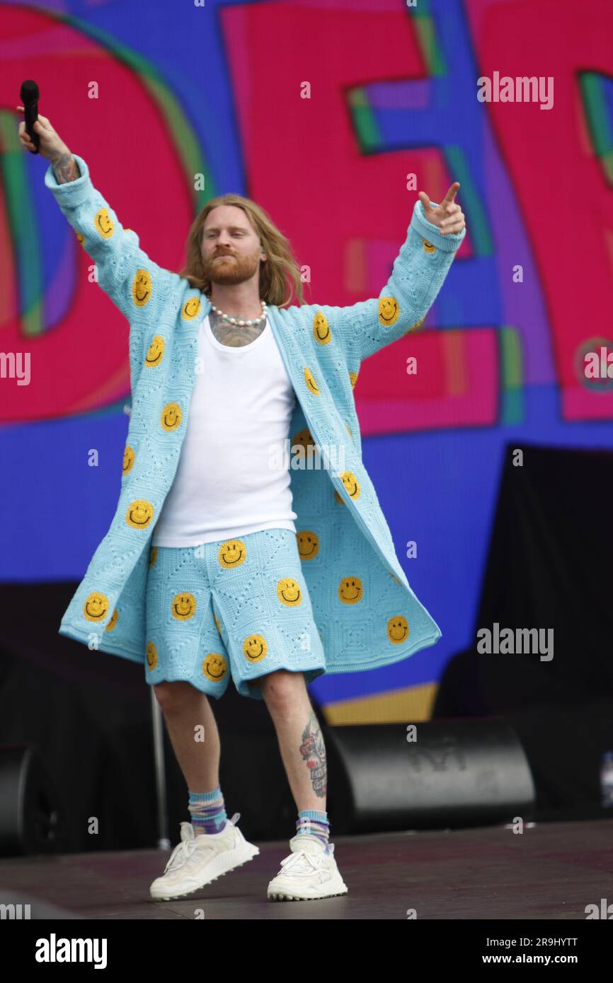 24. Juni 2023 London UK Sam Ryder präsentiert am zweiten Tag von American Express den BST Hyde Park in London, Großbritannien. Stockfoto