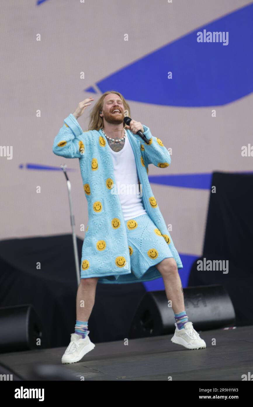 24. Juni 2023 London UK Sam Ryder präsentiert am zweiten Tag von American Express den BST Hyde Park in London, Großbritannien. Stockfoto