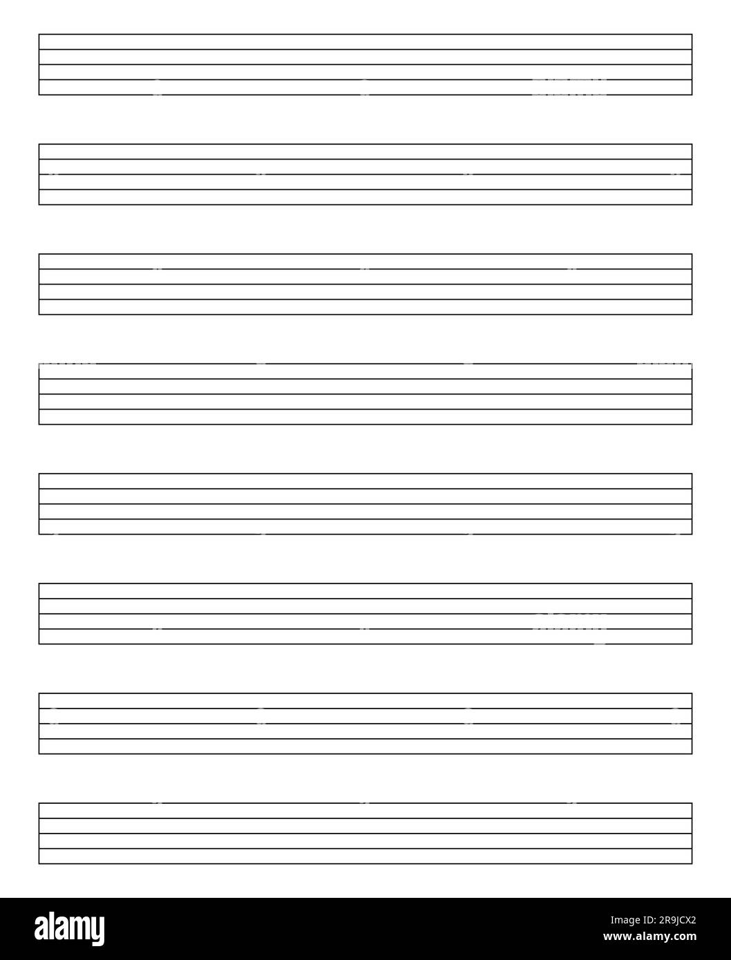 Entdecken Sie ein druckbares leeres Notenblatt, das sich ideal für das Komponieren von Notennotizen, Partituren oder Unterricht eignet. Stockfoto