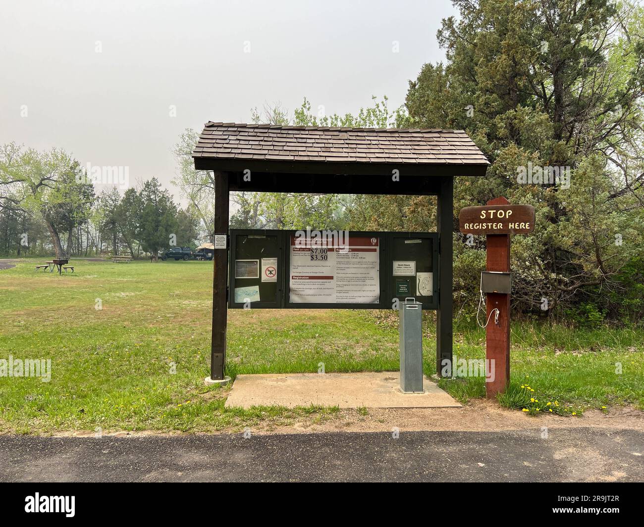 Dickinson, ND, USA 17. Mai 2023 Die Paystation auf dem North Unit