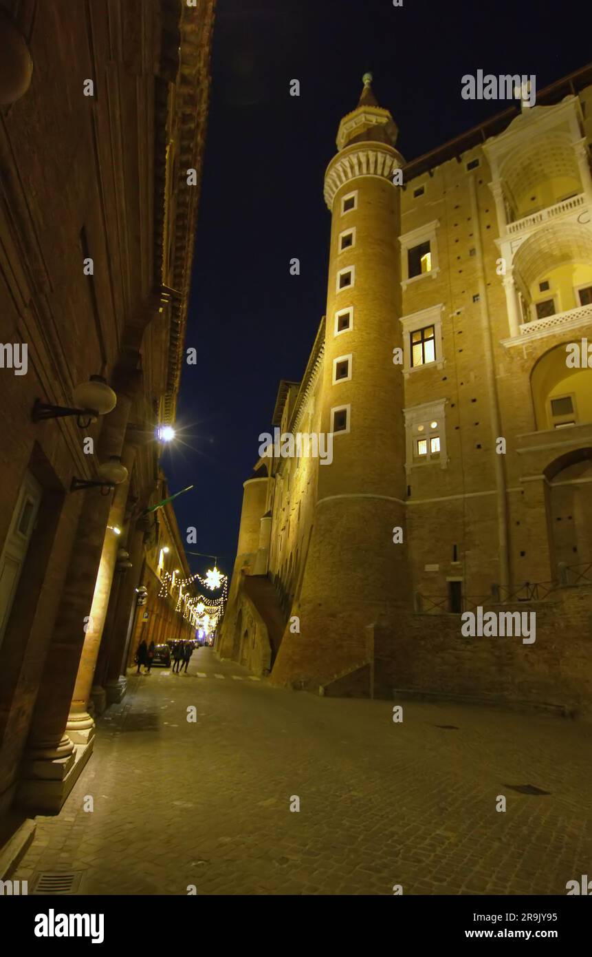 Vista notturna del Torricino del Palazzo Ducale Stockfoto