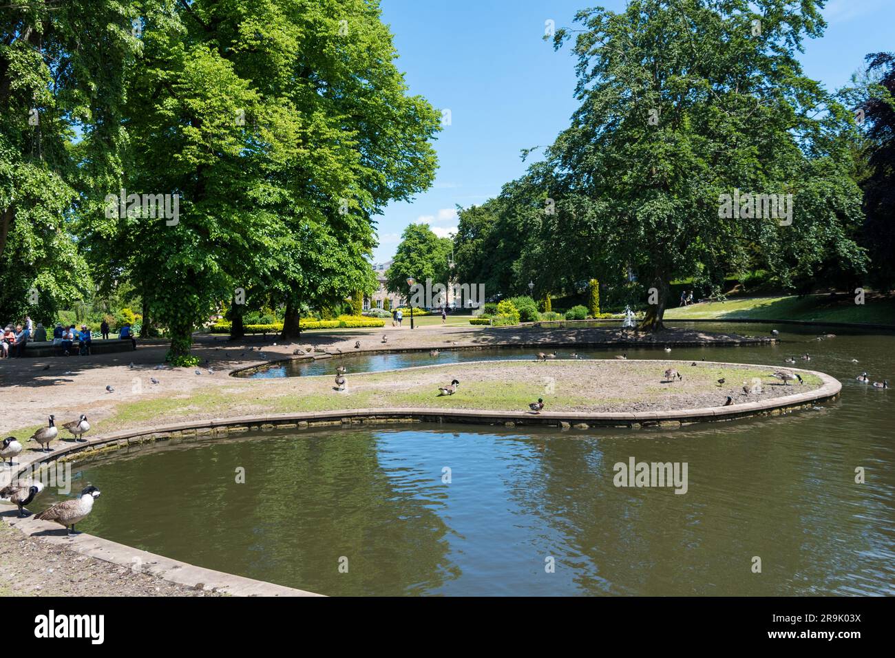 Buxton Pavilion Gardens Derbyshire England in the Sunshine Stockfoto