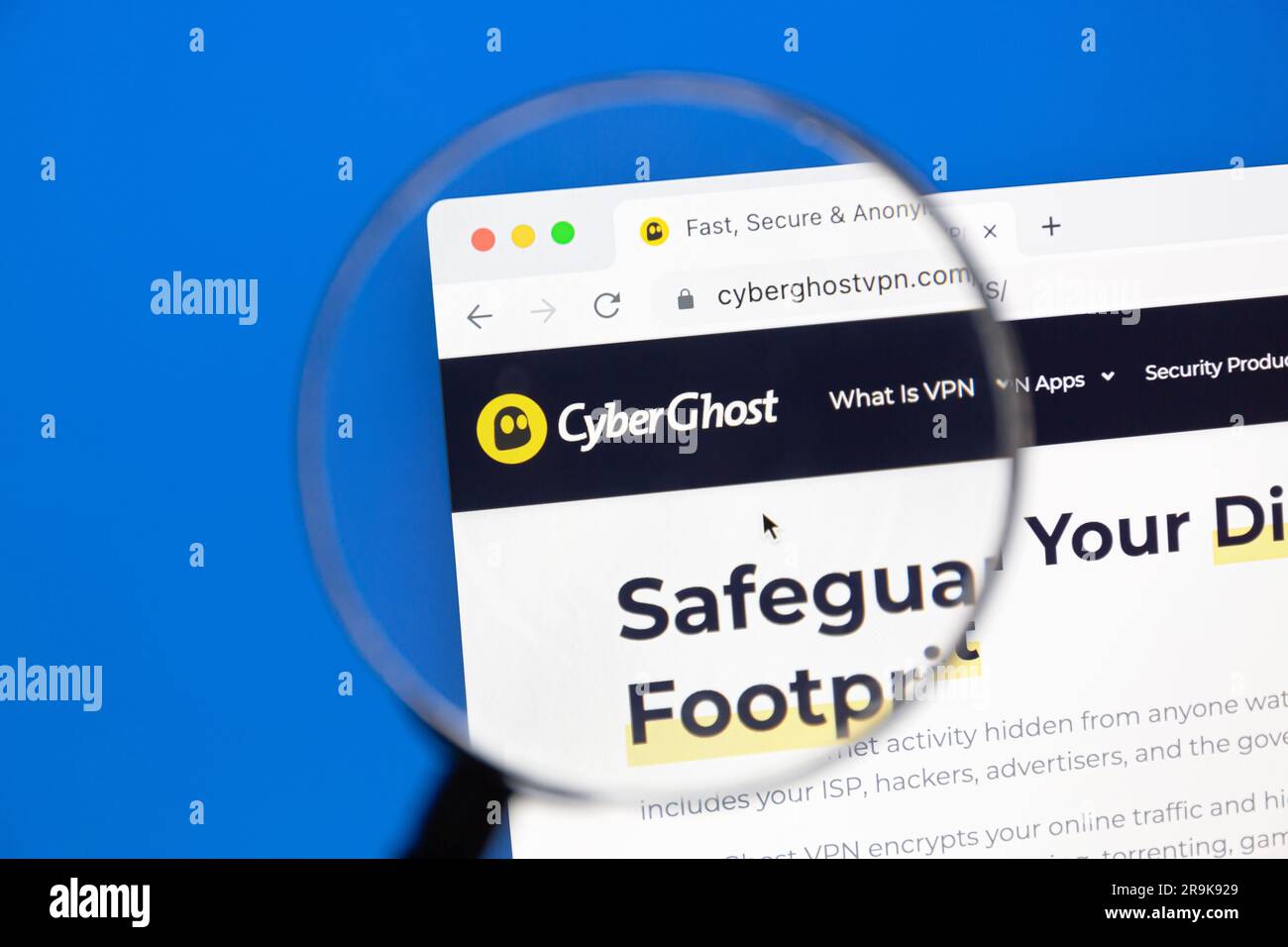 Ostersund, Schweden - 12. Februar 2023: CyberGhost VPN Homepage. CyberGhost ist ein Softwareunternehmen, das ein virtuelles privates Netzwerk bereitstellt. Stockfoto