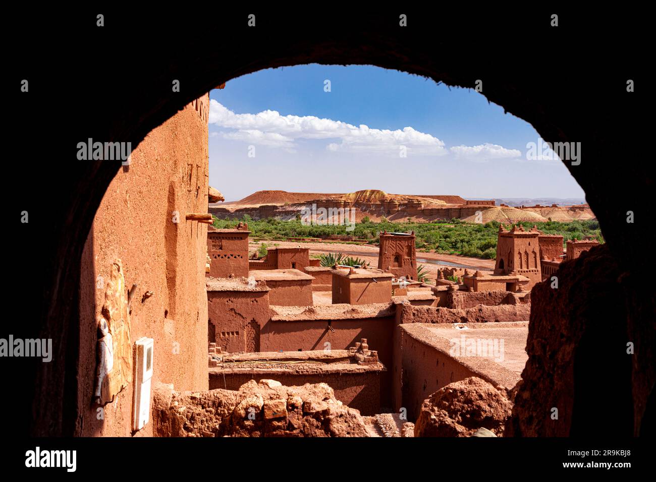 Alte Festung oder Kasbah oder Ksar von Ait Ben Haddou, erbaut mit Schlammziegeln, Provinz Ouarzazate, Marokko Stockfoto