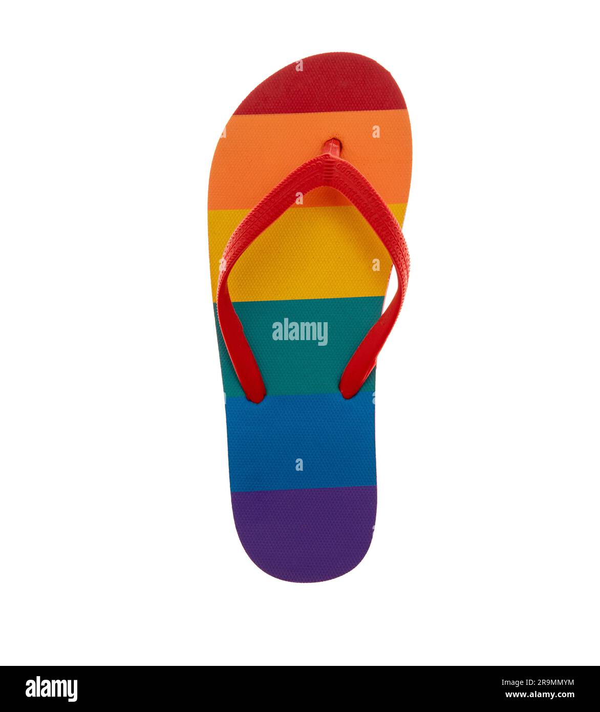 Regenbogenfarben-Flipflop isoliert auf weiß, Draufsicht. Sommerurlaub Strandschuhe Stockfoto
