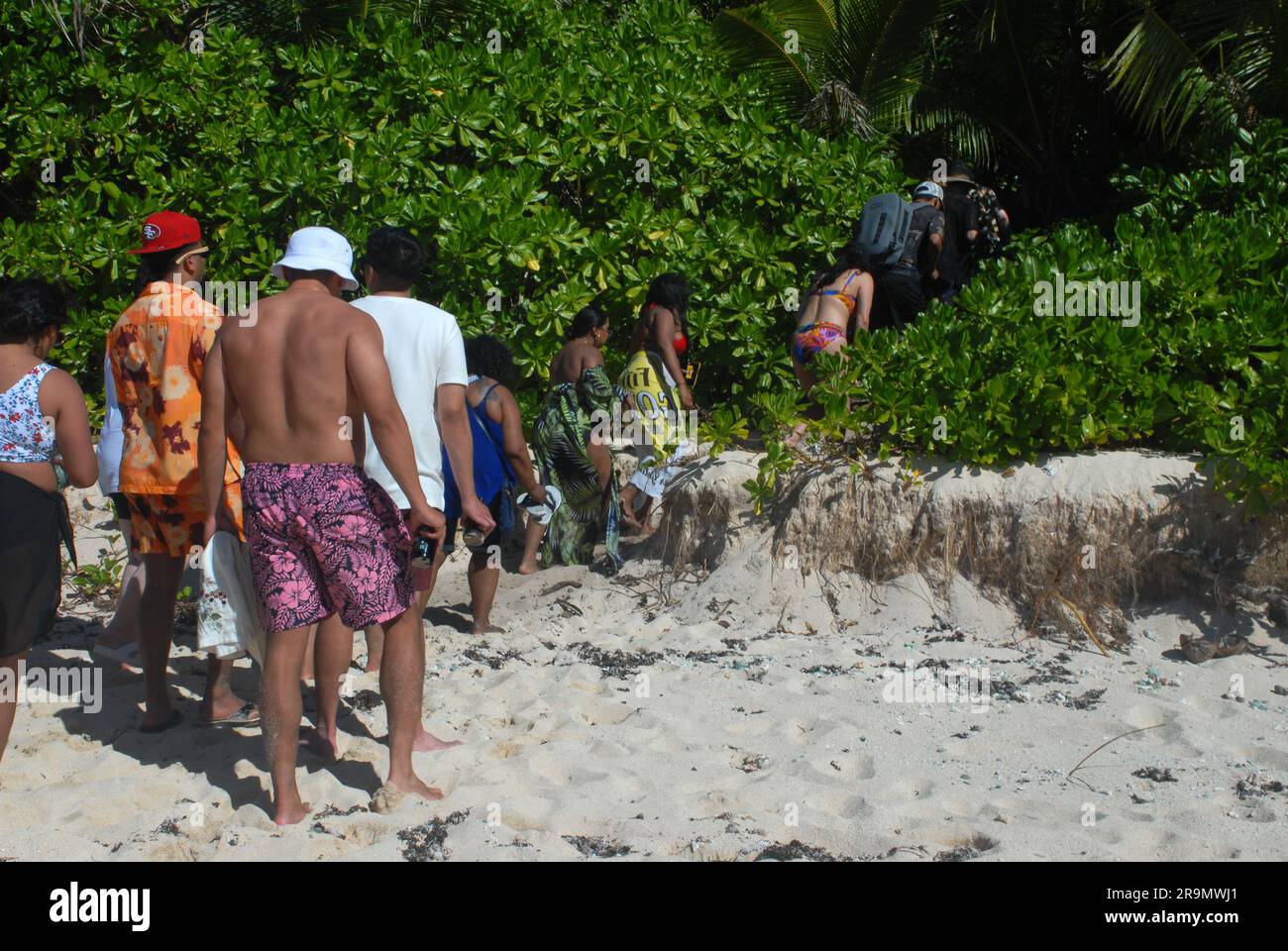 Modriki Island oder Cast Away Island, Drehort von Tom Hank's Film „Cast ...