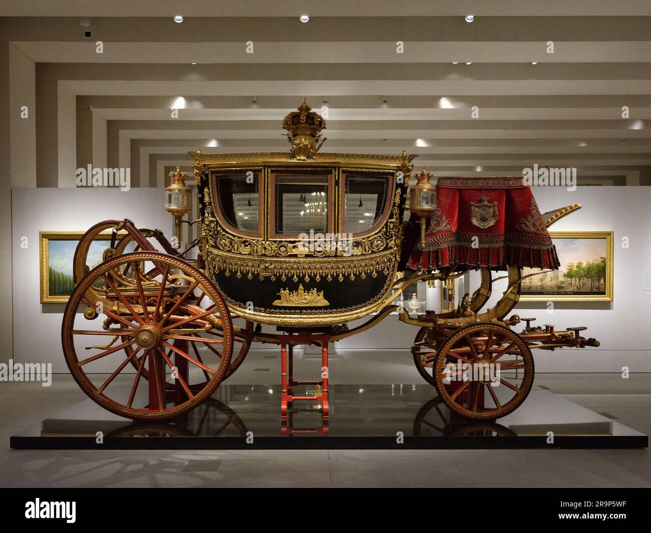 Sehen Sie sich die neue Galerie der königlichen Sammlungen am 28. Juni 2023 in Madrid, Spanien an. Stockfoto