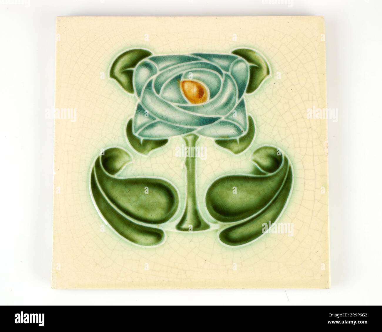 Antique 1900er Corn Bros Art Nouveau Bernstein und blaue Glasgow Rose Stockfoto