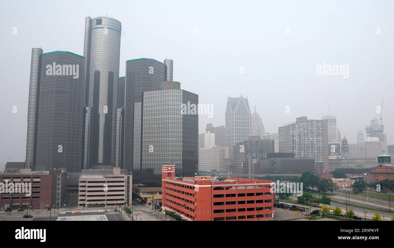 Pollution In Detroit Smoke fills the sky reducing visibility Wednesday, June 28, 2023, in ...