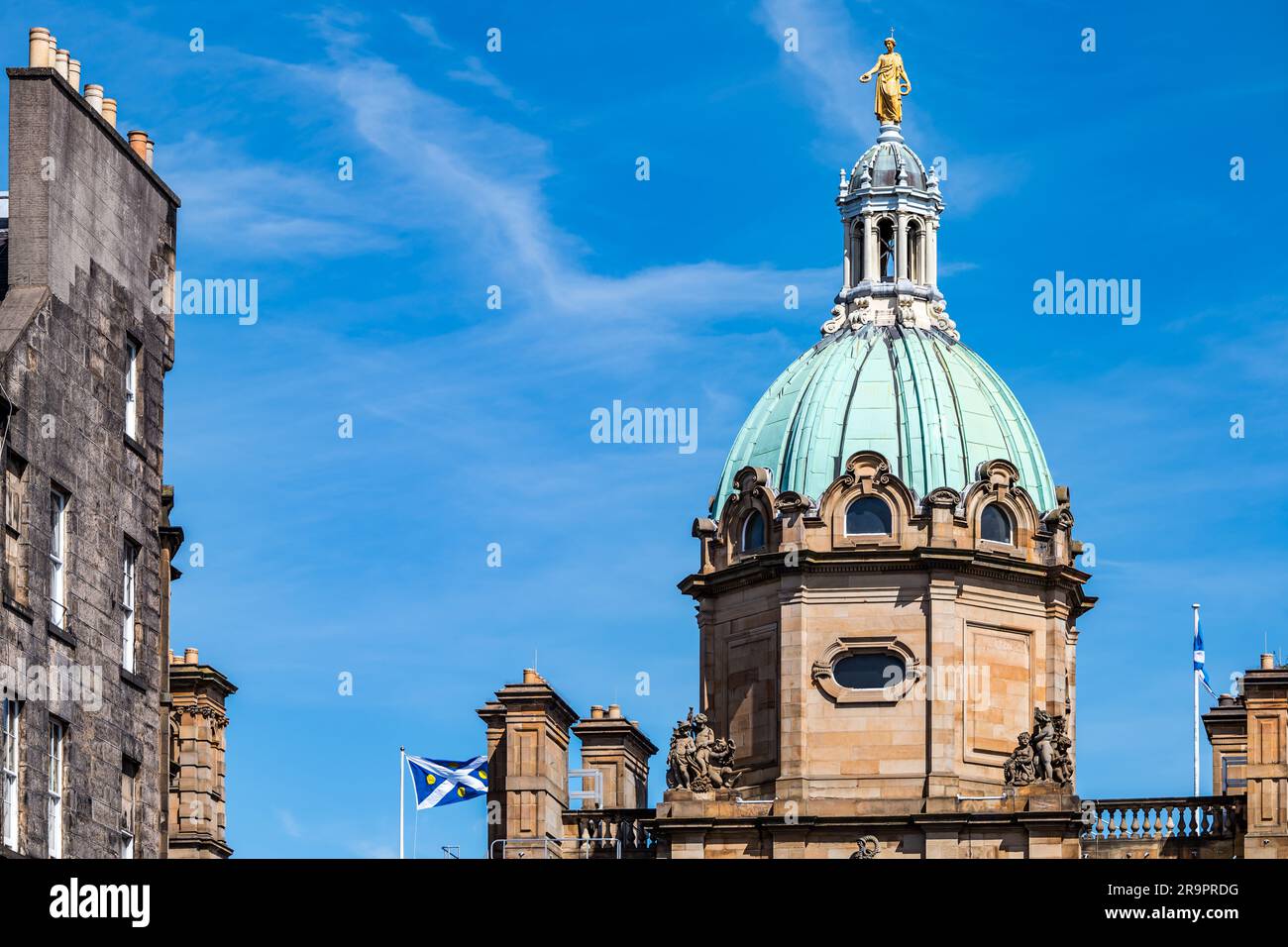 Domed Copper Spire, Lloyds Banking Group, Hauptquartier der Bank of Scotland, Edinburgh, Schottland, Großbritannien Stockfoto