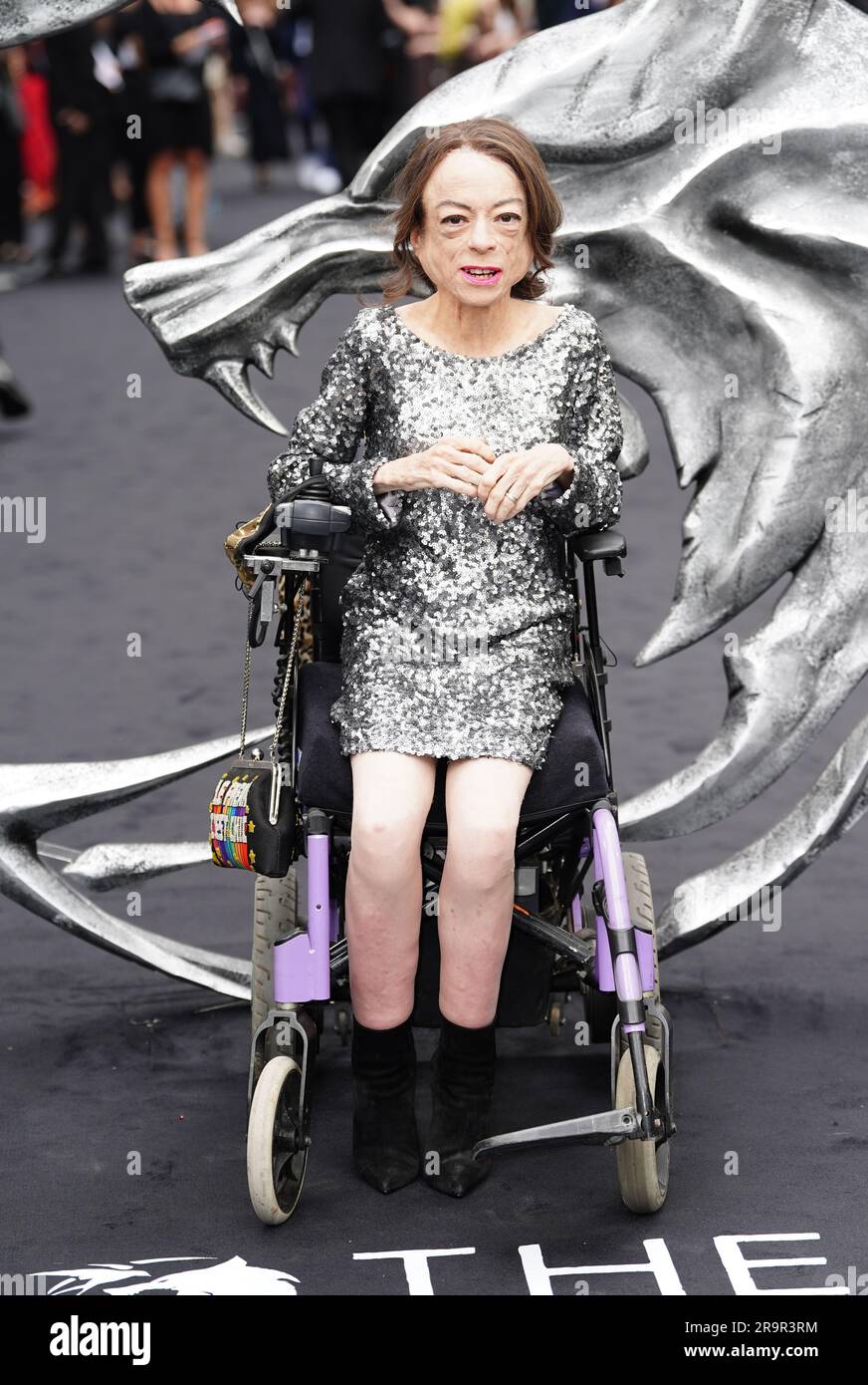 Liz Carr nimmt an der britischen Premiere der Witcher Staffel 3 im Now Building in London Teil. Bilddatum: Mittwoch, 28. Juni 2023. Stockfoto