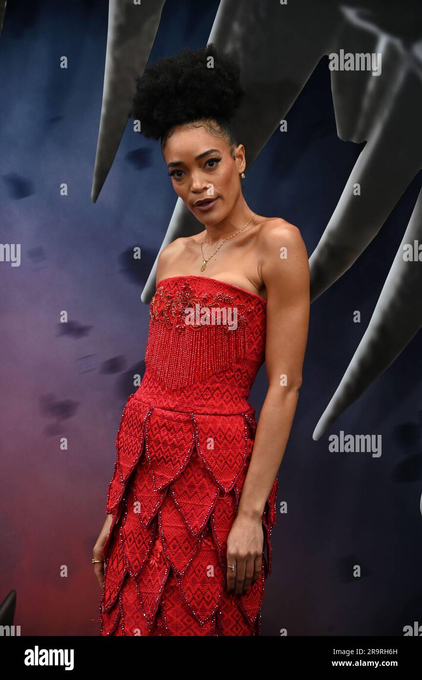 London, Großbritannien. Juni 28 2023. Cassie Clare besucht die britische Premiere der WITCHER Staffel 3 im Now Building, Centre Point, St Giles Square, London, Großbritannien. Kredit: Siehe Li/Picture Capital/Alamy Live News Stockfoto