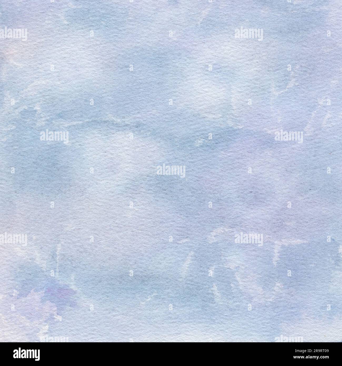 Aquarellblau, horizontaler Fleckhintergrund, strukturiertes Papier. Abstrakte quadratische Darstellung. Simulierte Wolken und Himmel. Für Poster, Banner, Druck, Stoff Stockfoto
