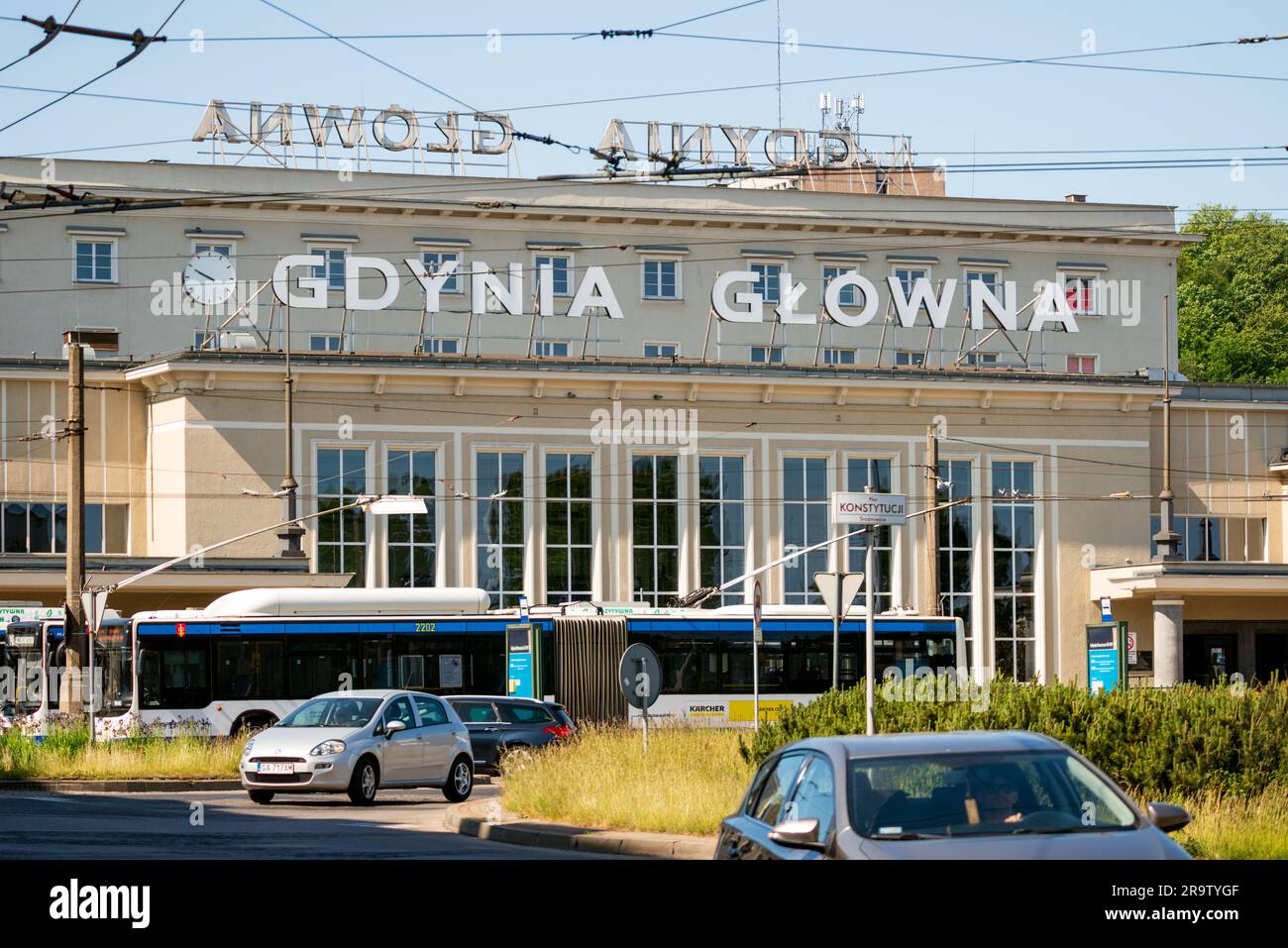Bahnhof Gdynia, Bahnhof Gdynia Glowna, Bahnhof, Bahnhof, Gdynia Polen, Tricity, Tourismus, Reisen, Pendeln, Polen, polnischer Ostseebad Stockfoto