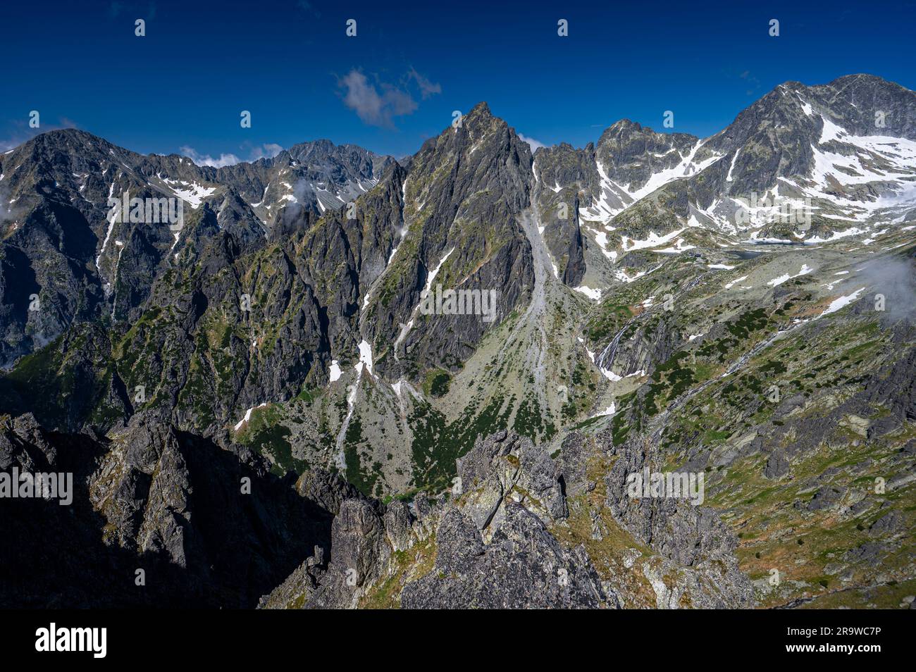 Eine außergewöhnliche Berglandschaft der Hohen Tatra. Blick vom