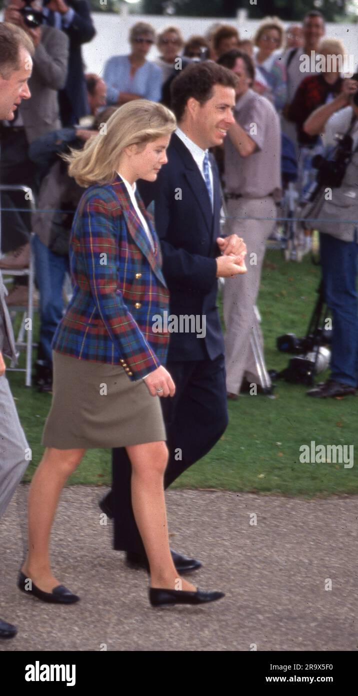 1. August 1993 Viscount Linley und Serena Stanhope auf Sandringham Photo vom Henshaw Archive Stockfoto