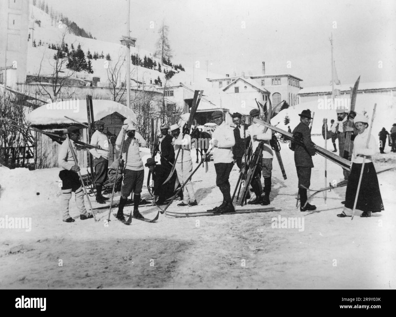 Sport, Wintersport, Skifahren, Skifahrer, um 1910, ADDITIONAL-RIGHTS-CLEARANCE-INFO-NOT-AVAILABLE Stockfoto