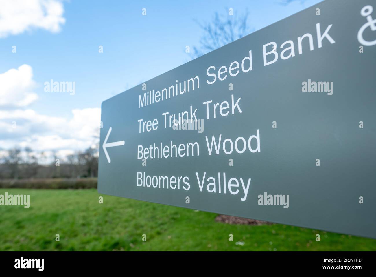 Sussex, Großbritannien - April 2023: Die Millennium Seedbank in den Wakehurst Botanical Gardens, Teil der Kew Gardens Stockfoto