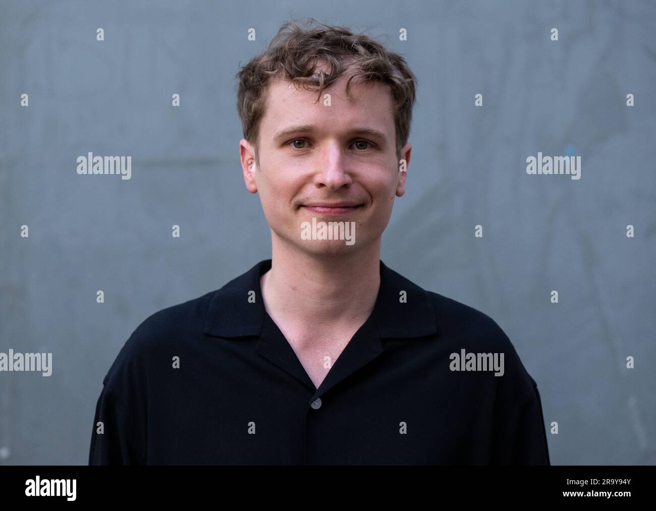 München, Deutschland. 29. Juni 2023. Der Schauspieler Anton von Lucke feiert die Premiere der Serie „The Nettest People in the World“ beim Münchner Filmfestival. „Die nettesten Menschen der Welt“ ist eine sechsteilige Mystery-Serie von ARD. Kredit: Sven Hoppe/dpa/Alamy Live News Stockfoto