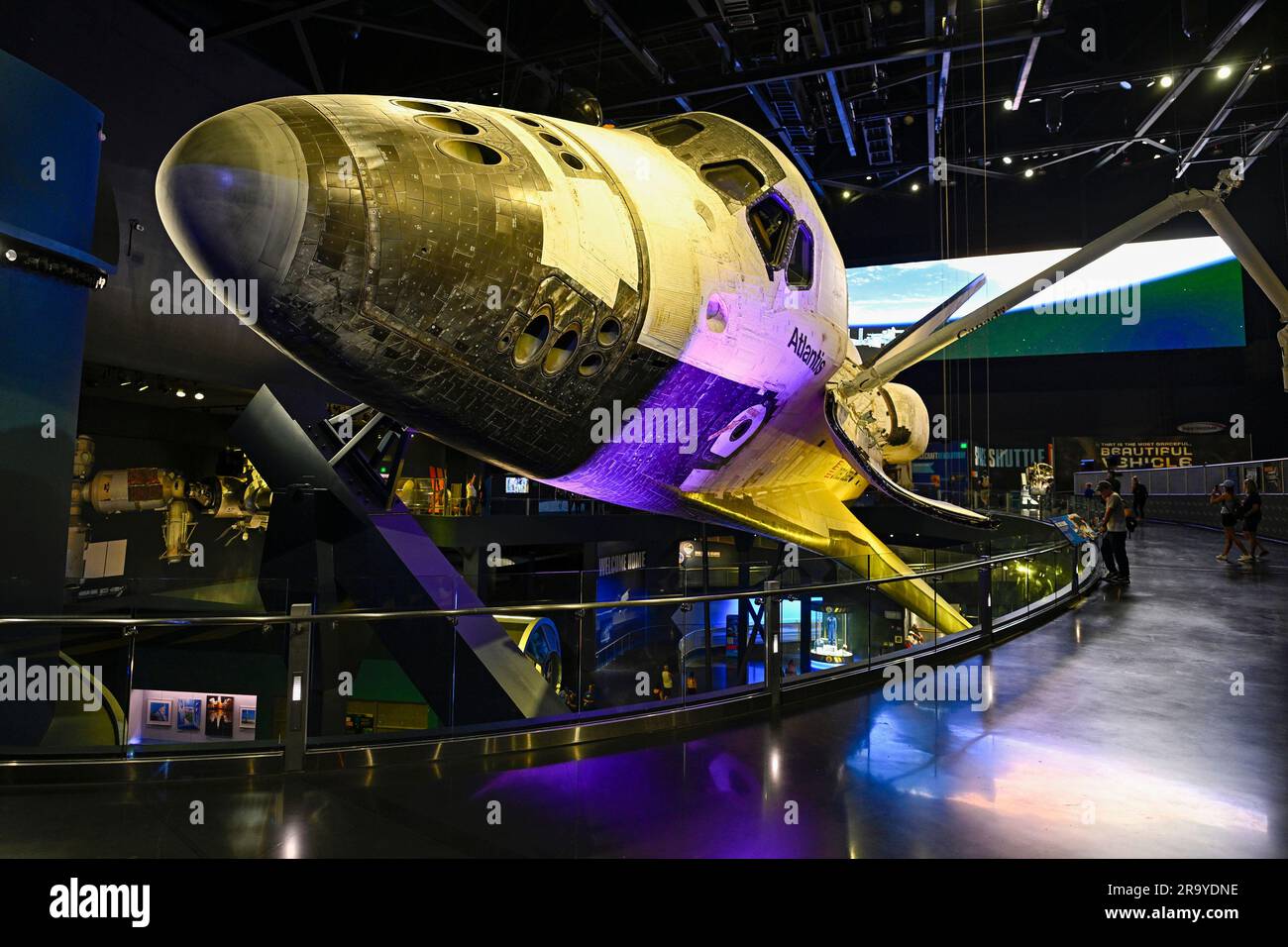 Der Kennedy Space Center Visitor Complex feiert am Donnerstag, den 29. Juni 2023, den zehnten Jahrestag der Ausstellung „Space Shuttle Atlantis“ im Kennedy Space Center, Florida. Foto: Joe Marino/UPI Credit: UPI/Alamy Live News Stockfoto