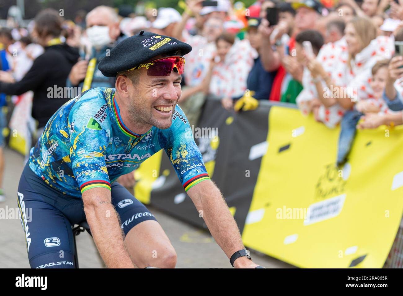 Bilbao, Baskenland, Frankreich, 29. Juni 2023, die Tour de France-Team-Präsentationszeremonie im Guggenheim Museum, Bilbao, Mark Cavendish von Astana Qasaqstan Team während der 110. Ausgabe der Tour de France. Kredit: Nick Phipps/Alamy Live News Stockfoto