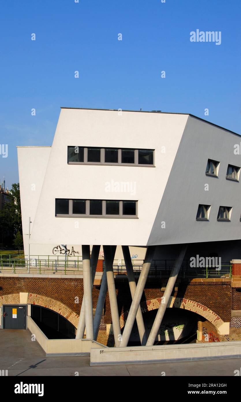 Haus der Architektin Zaha Hadid, Spittelauer Laende, Wien, Österreich Stockfoto