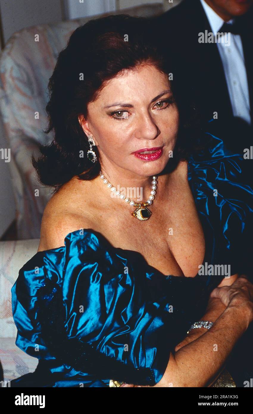Soraya Esfandiary-Bakhtiary, auch Soraya Esfandiari-Bachtiari, geboren