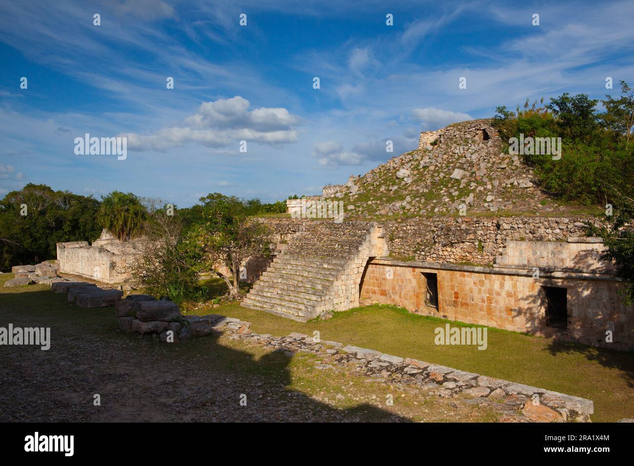 Majestätische Maya-Ruinen in Kabah, Yucatan, Mexiko. Stockfoto