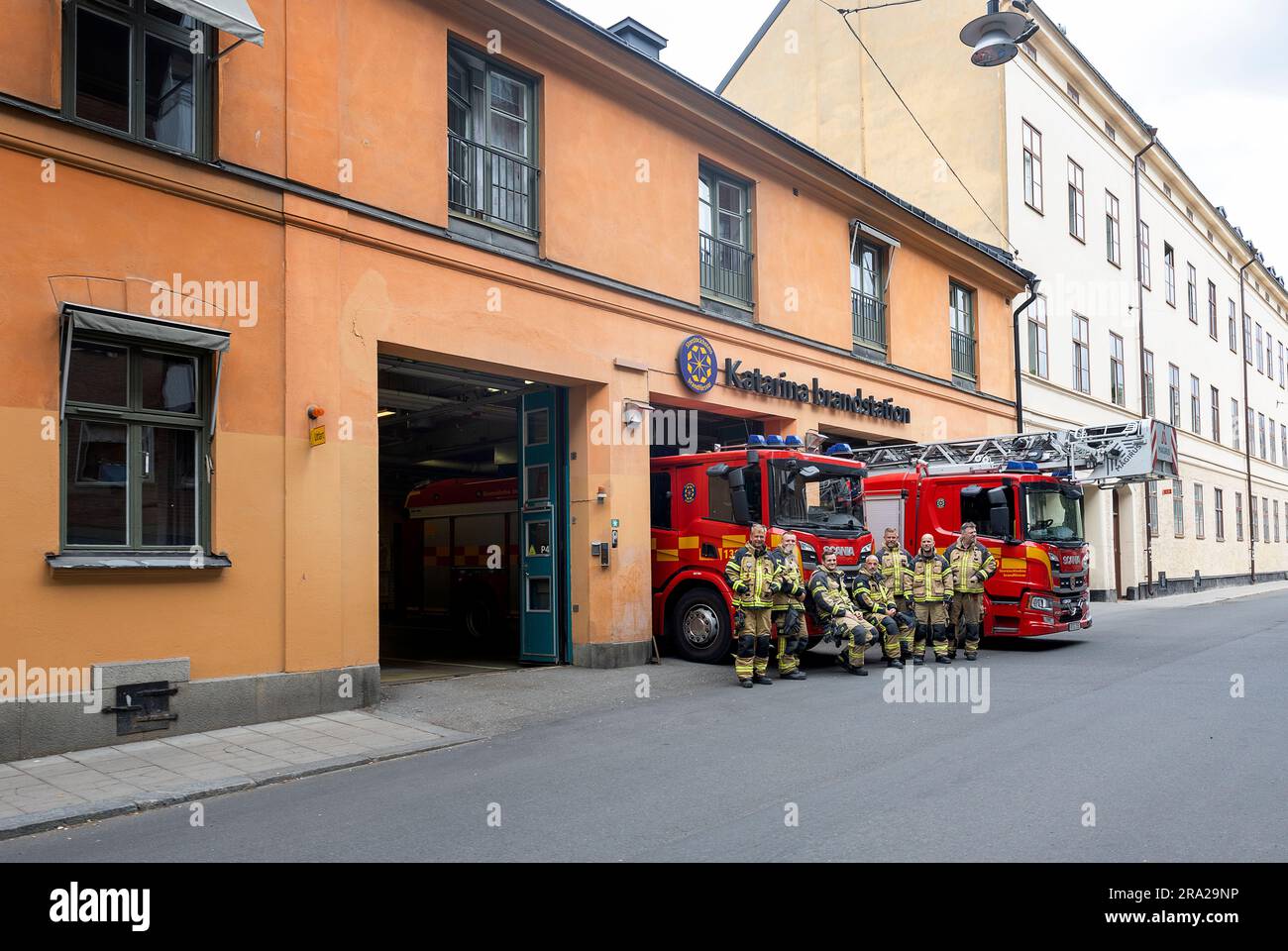 Stockholm, Schweden. 30. Juni 2023. Die Feuerwache Katarina in Stockholm, Schweden, ist die weltweit älteste ständig besetzte Feuerwache. Die Feuerwache wurde am 1. Juli 1876 eingeweiht und ist seitdem rund um die Uhr besetzt. Im Inneren der Feuerwache befindet sich ein kleines Museum. Foto: Stefan Jerrevang/TT/Code 60160 Kredit: TT News Agency/Alamy Live News Stockfoto