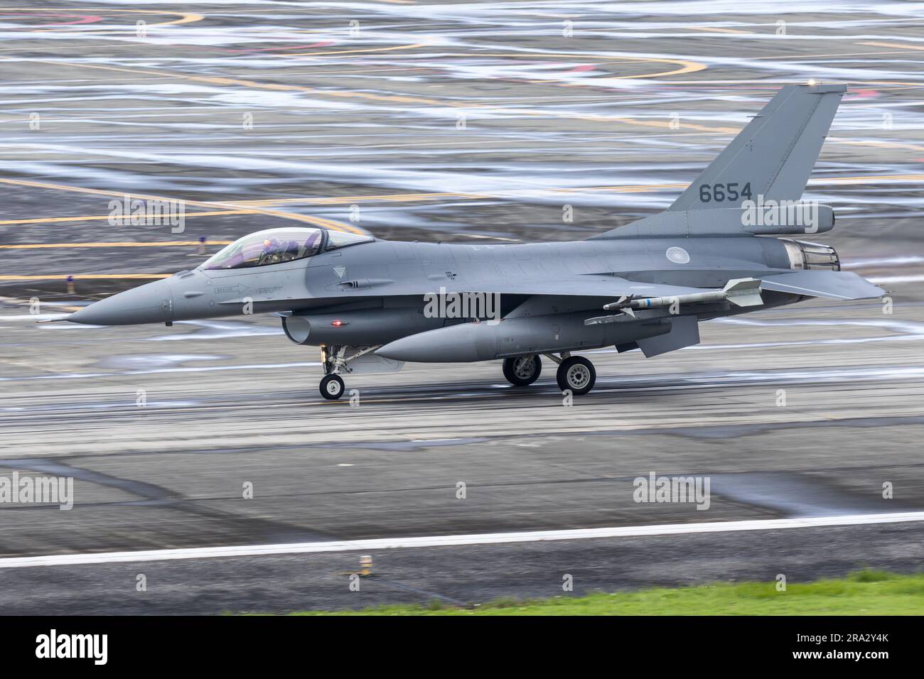 F 16 cockpit -Fotos und -Bildmaterial in hoher Auflösung – Alamy
