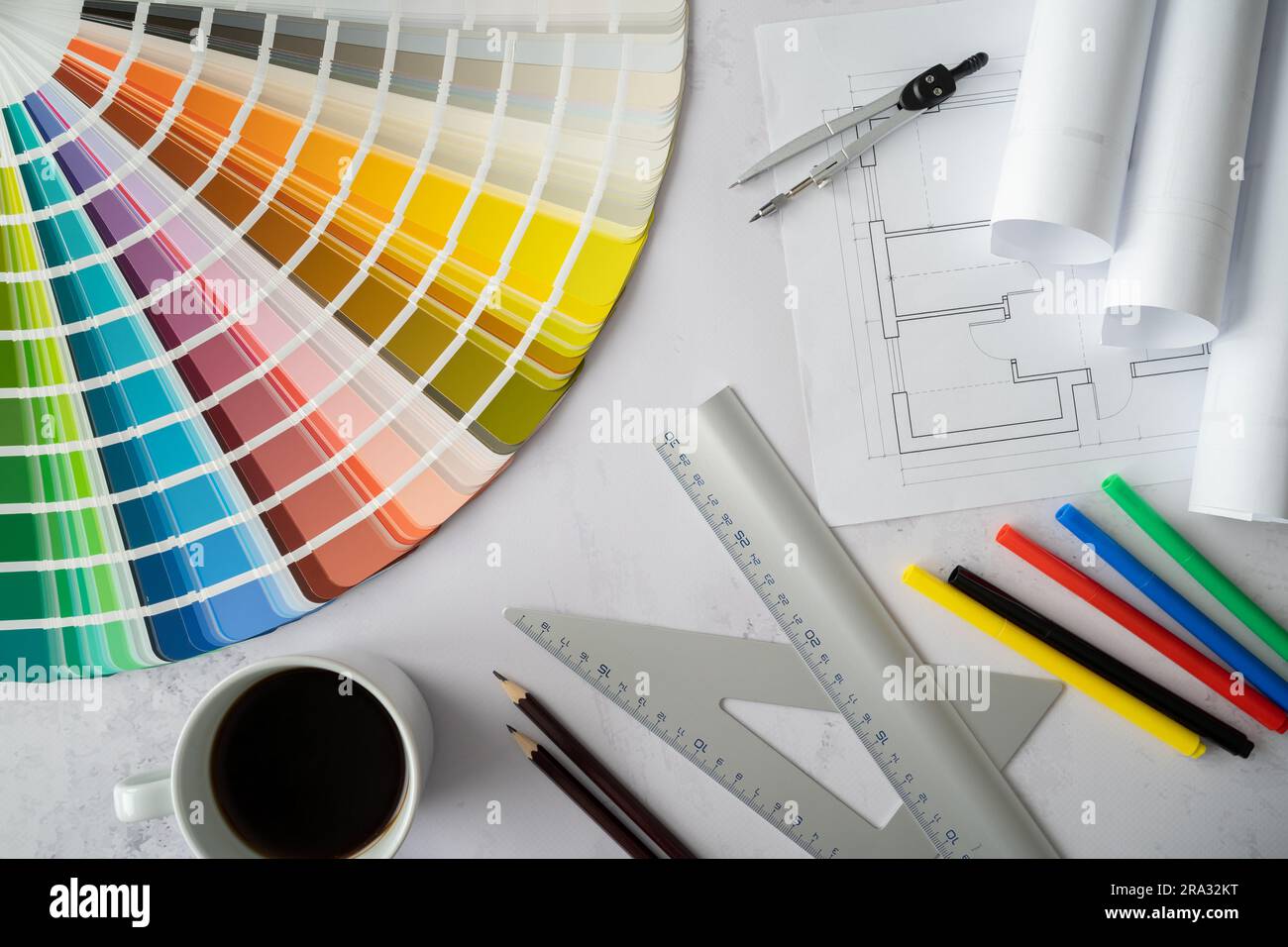 Grundrisse oder Bauplan Projekt, Farbschema Palette Guide Katalog mit Farbmustern. Architekt, Innendesign-Konzept. Stockfoto