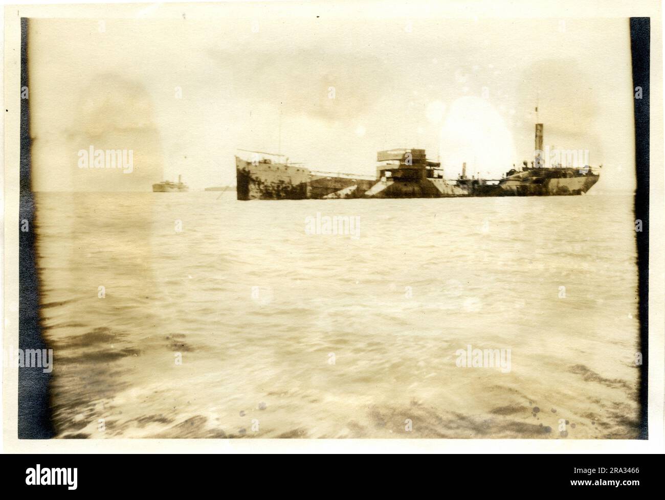 Foto: Hafenblick der SS San Valerio. Portansicht. Datum: Juni 20 1918. Foto von S. S. San Valerio. Staatsangehörigkeit: - Britisch. Tonnafe-Tonnage: - 6433. - A. J. Akers. Eigentümer: - Eagle Oil Transport Co Wo aus Richtung Port arthur, Texas: Ziel: - New York, N. Y. wo fotografiert: - Charleston, S/C. Sixth Naval District. Von wem: - J. B. Dearborn. Datum des Fotos: 8. Juni 1918. - New Castle, England. Auf der Tyne Newcastle upon Tyne. Tarndatum: 1918. Februar. - Auf Befehl Der Britischen Regierung. Geben Sie -O ein Stockfoto