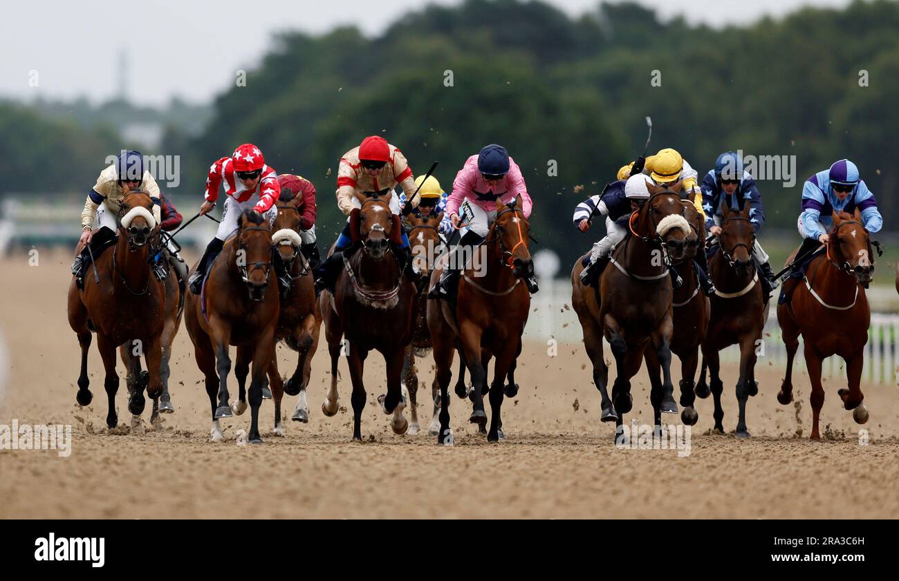 Nelson Gay Ridted by Connor Beasley (dritte links) gewinnt das Sky Sports Racing Sky 415 Handicap am zweiten Tag des Seaton Delaval Northumberland Plate Festivals auf der Rennbahn Newcastle, Newcastle upon Tyne. Foto: Freitag, 30. Juni 2023. Stockfoto