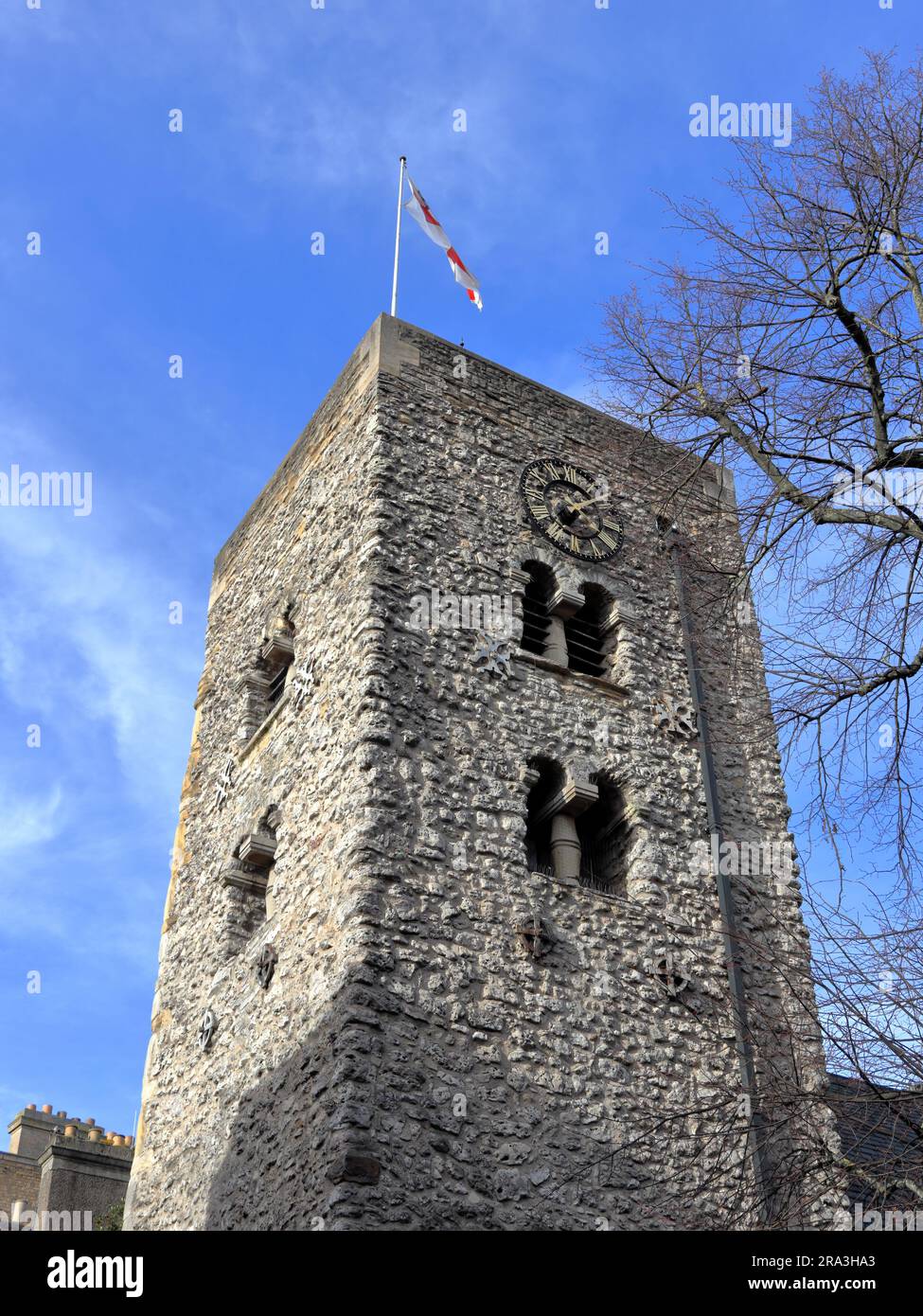 Der sächsische Turm von St. Michael am Nordtor, die aktuelle City Church und das älteste bestehende Gebäude in Oxford, England Stockfoto