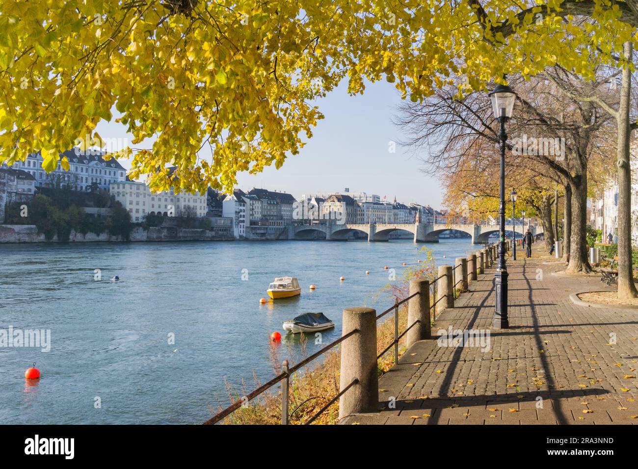 Die Herbstmesse in Basel. Eine wiederkehrende Herbstattraktion ist in der Stadt Basel, Schweiz, verteilt Stockfoto