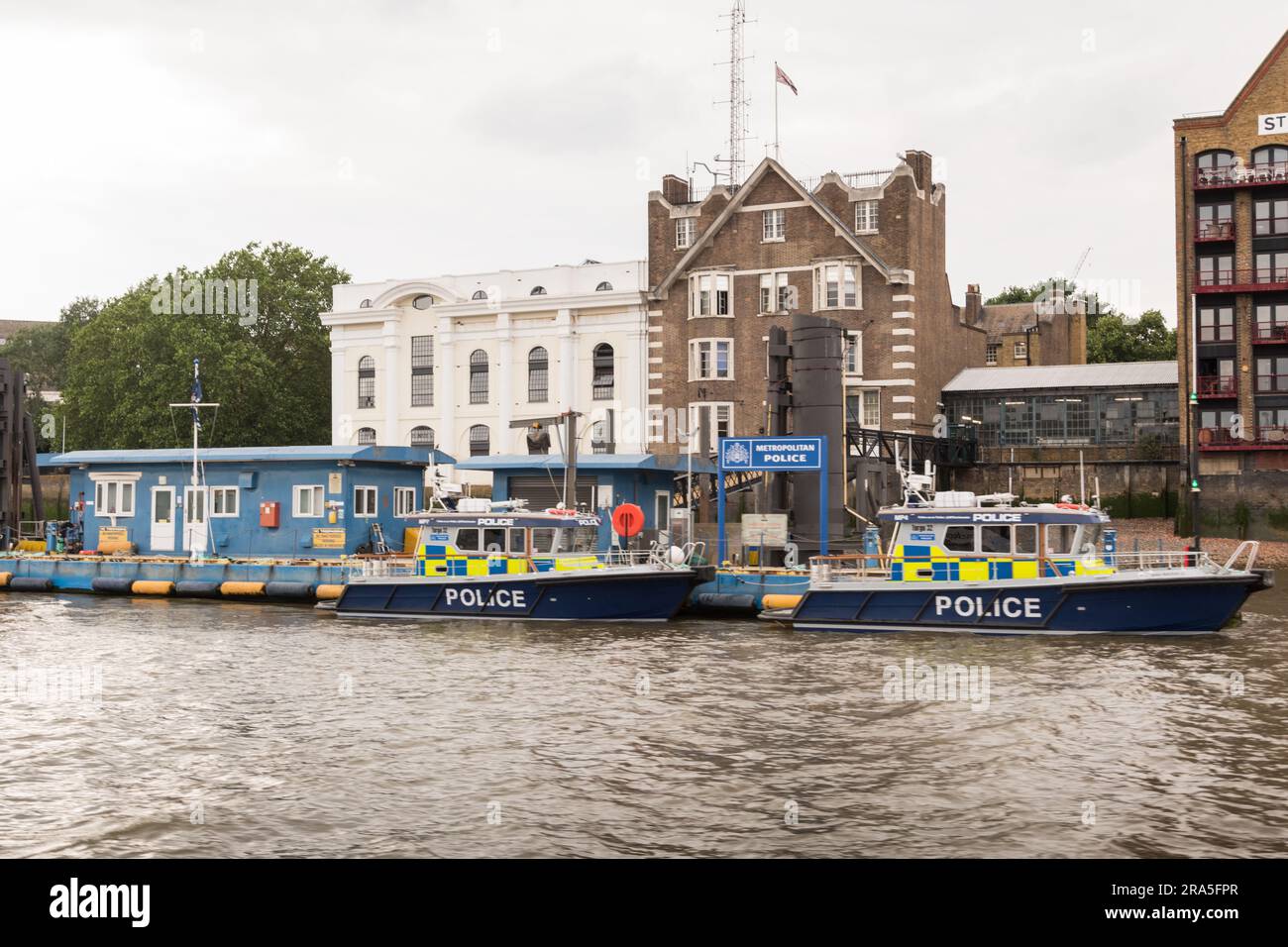 Metropolitan Police, Marine Police Unit, Wapping High Street, Wapping, London, E1, England, Großbritannien Stockfoto