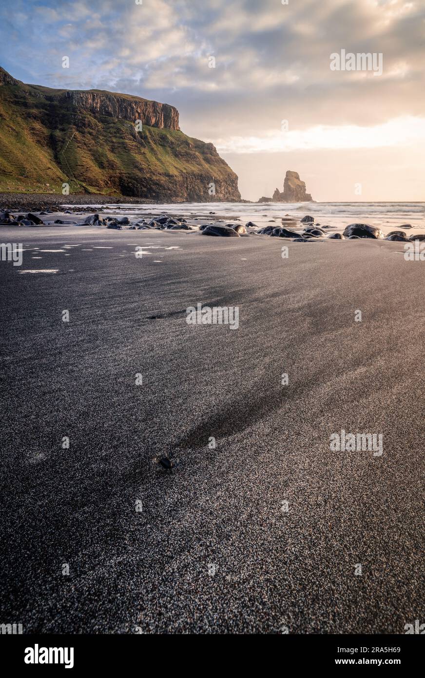 Talisker Bay, Black Sand Beach, Isle of Skye, Landschaftsfoto Stockfoto