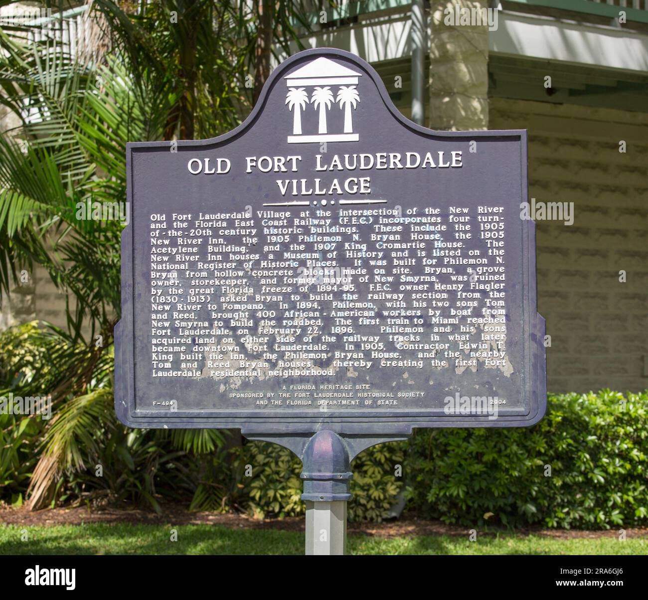 Fort Lauderdale, Florida, USA. Schild mit der historischen Stätte Old Fort Lauderdale Village, Riverwalk Park, Downtown District. Stockfoto