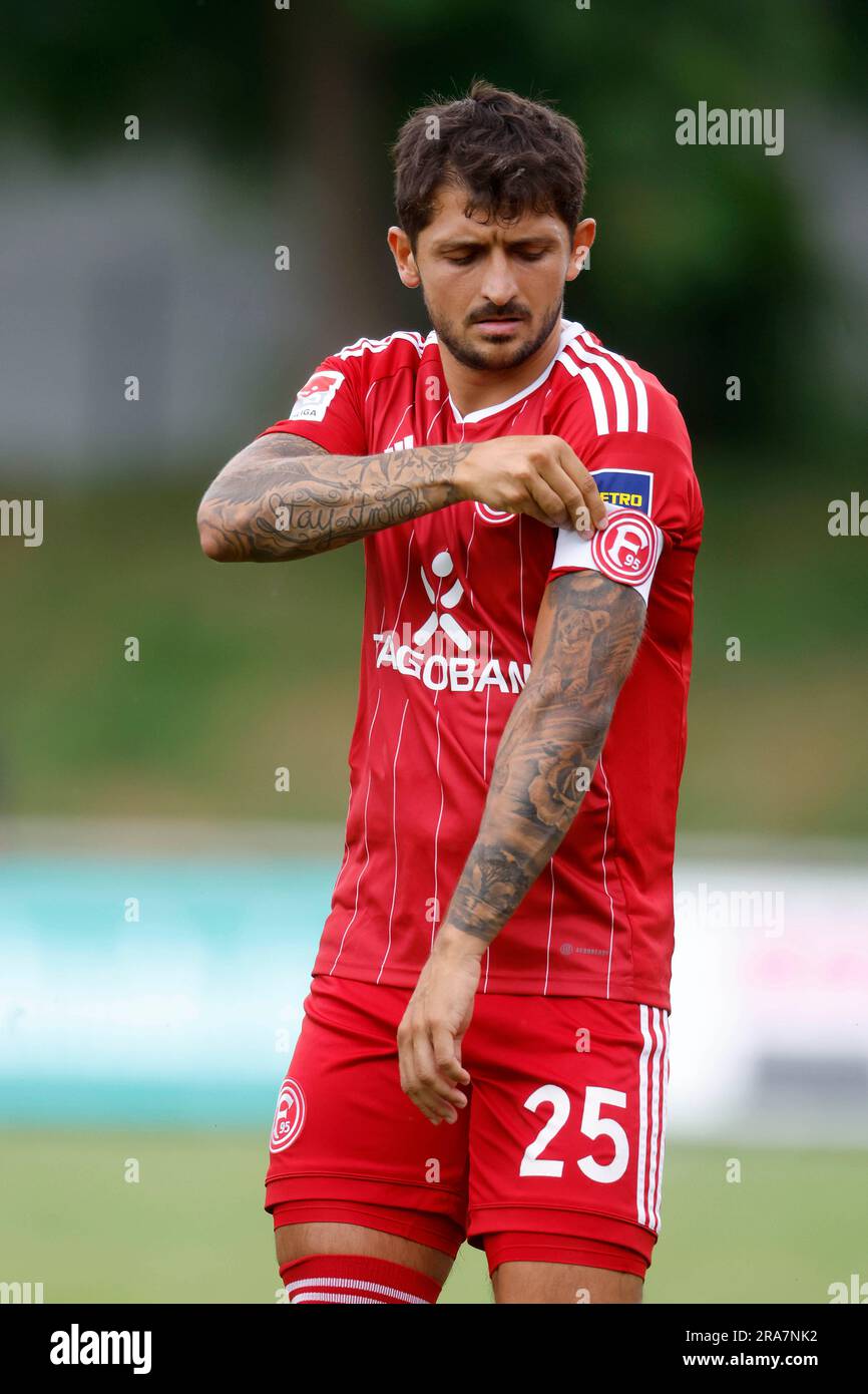 Düsseldorf, Deutschland, 2. Fussball Bundesliga Freundschaftsspiel Turu Düsseldorf vs. Fortuna Düsseldorf 2:6 am 01. 07. 2023 im Stadion an der Feuerbachstraße in Düsseldorf Matthias ZIMMERMANN (F 95) Norbert Schmidt, Düsseldorf Stockfoto